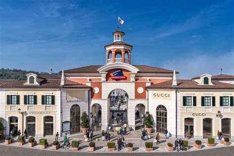 prezzi mcarthurglen gucci|mcarthurglen serravalle outlet.